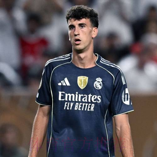 科莫为雅各布-拉蒙准备5年合同 皇马想加回购条款